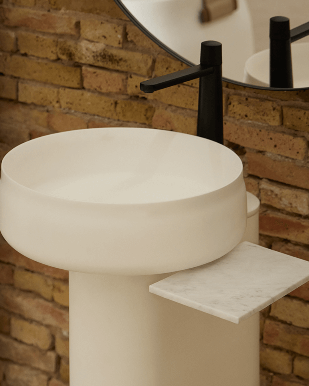 Vasque Duna White