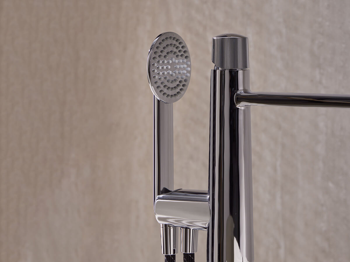 Dedal - Robinet sur pied pour baignoire – Finition or rose brossé