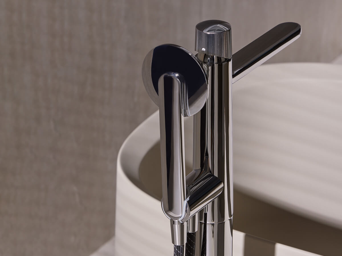 Dedal - Robinet sur pied pour baignoire – Finition or rose brossé