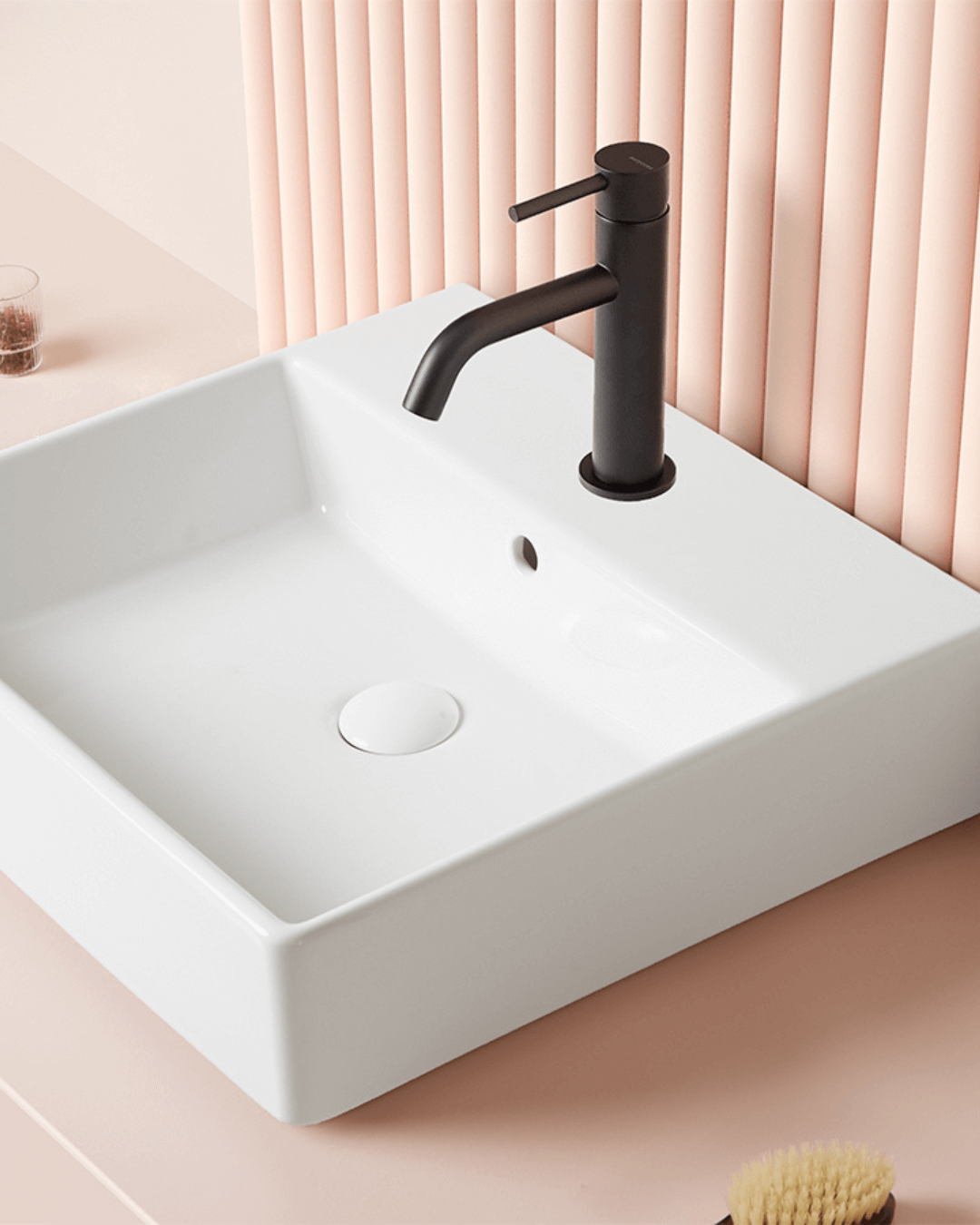 ROMA : Vasque murale rectangulaire à poser en céramique vitrifiée 50x47x14.5 & 60x47x14.5