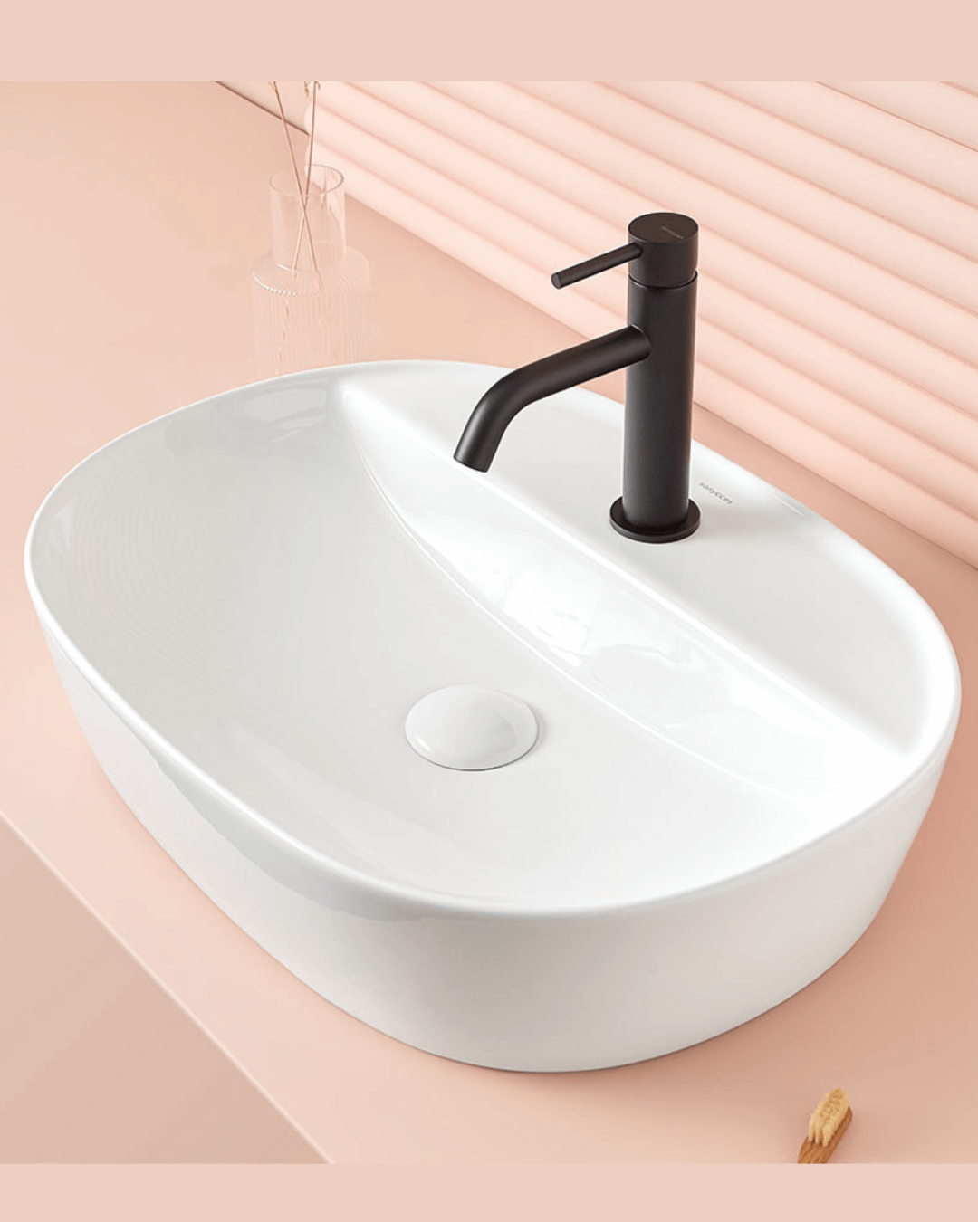 MARINO : Vasque ovale à poser en céramique vitrifiée 50.5x38.5x12